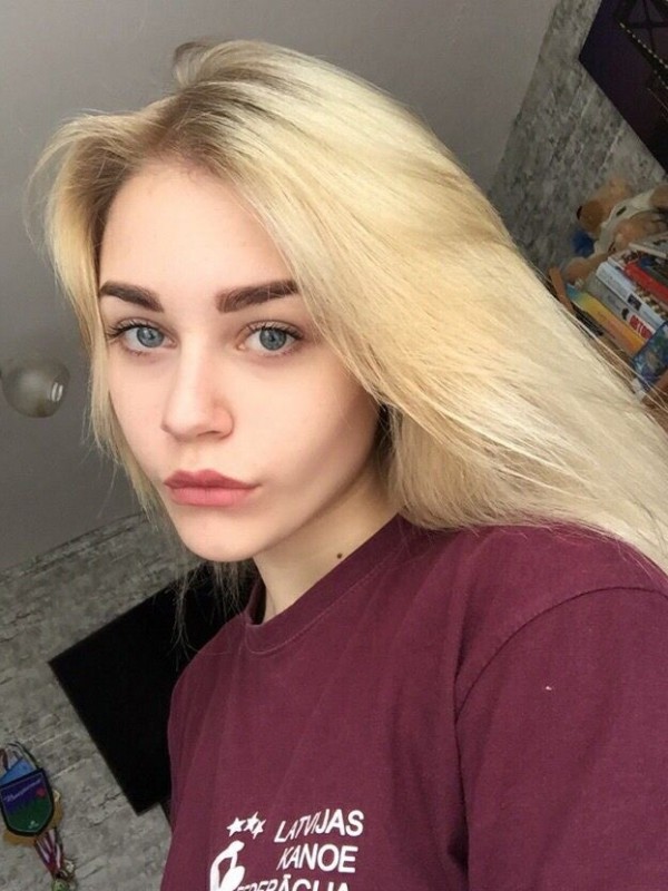 Маша из Калач-на-дону