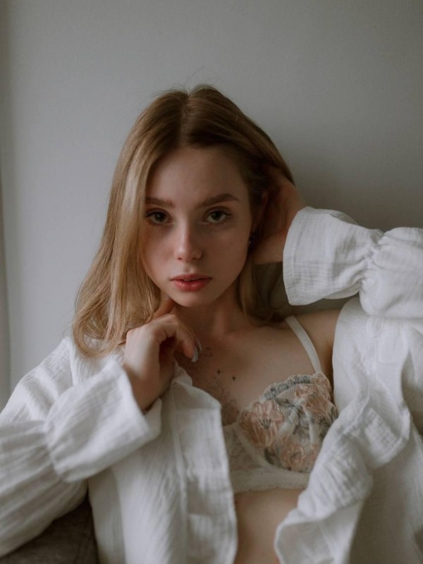 Оленька из Калач-на-дону